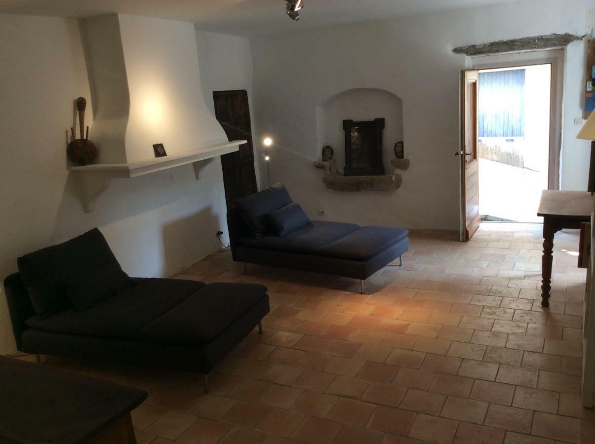 Maison Ancienne Minervois La Caunette Extérieur photo