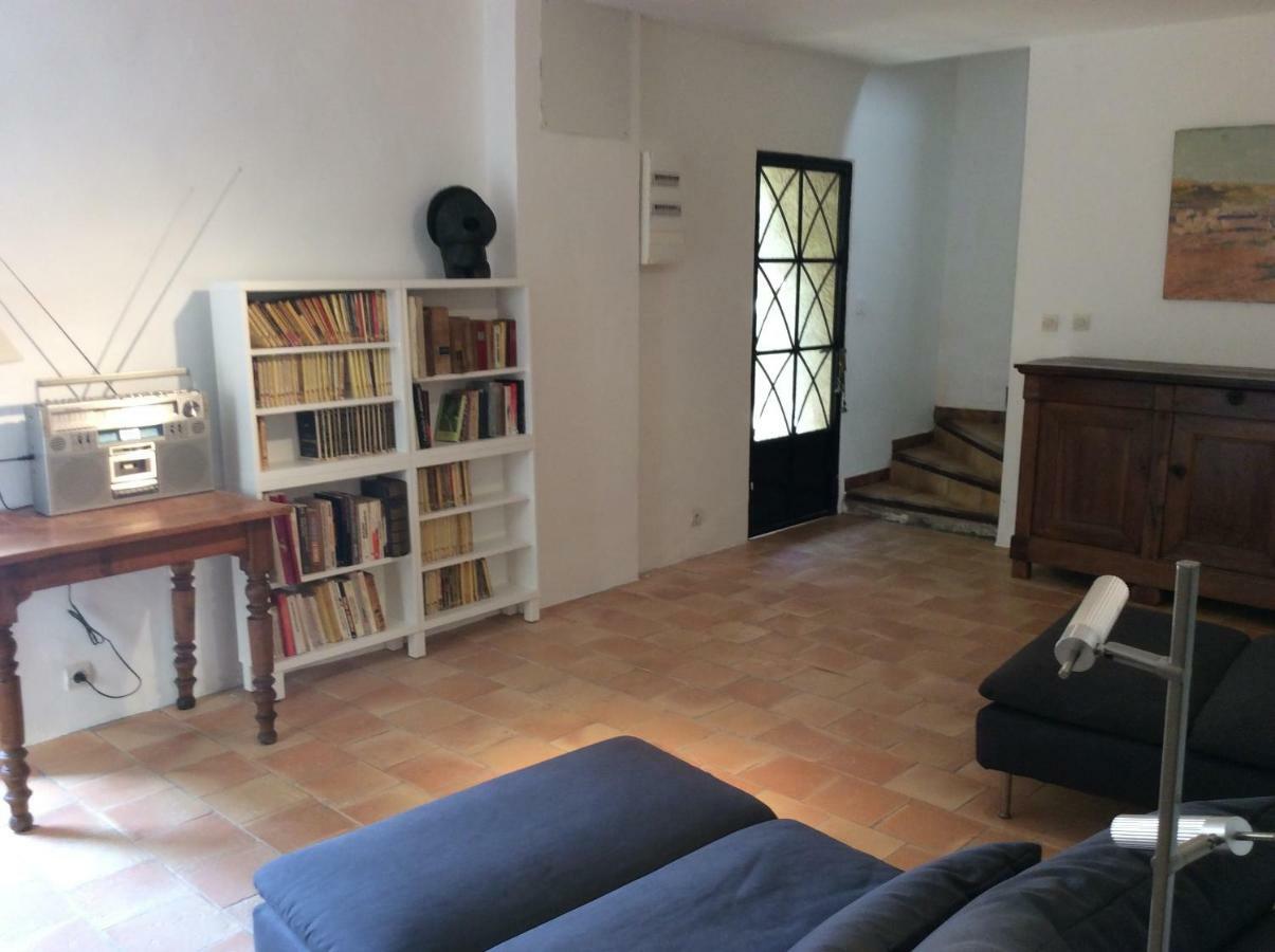 Maison Ancienne Minervois La Caunette Extérieur photo